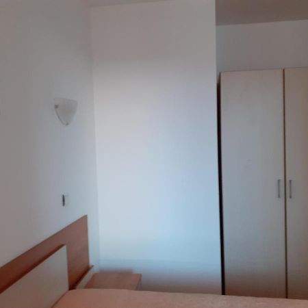 Апартамент Полюси 1 Slăntjev Brjag Exteriör bild